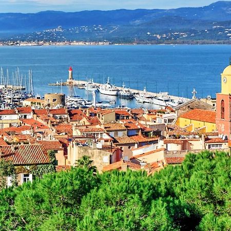Maison Charmante A Cogolin Avec Vue Sur La Mer Et Piscine Exterior foto