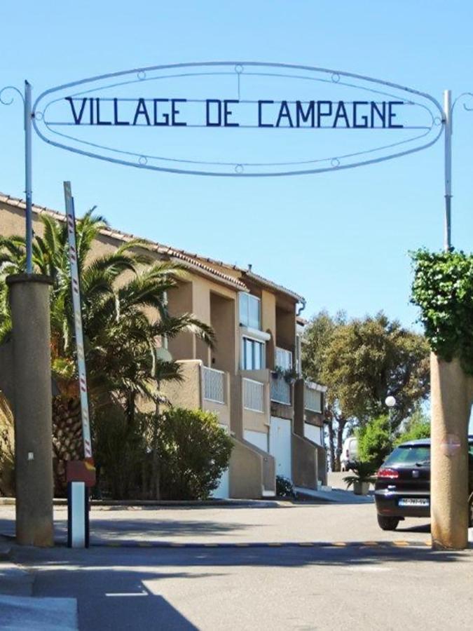 Maison Charmante A Cogolin Avec Vue Sur La Mer Et Piscine Exterior foto